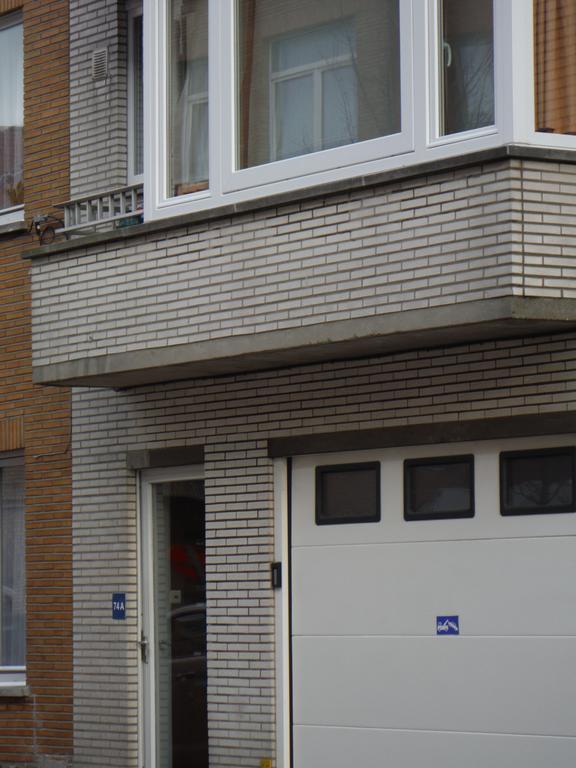 Iris Apartment
