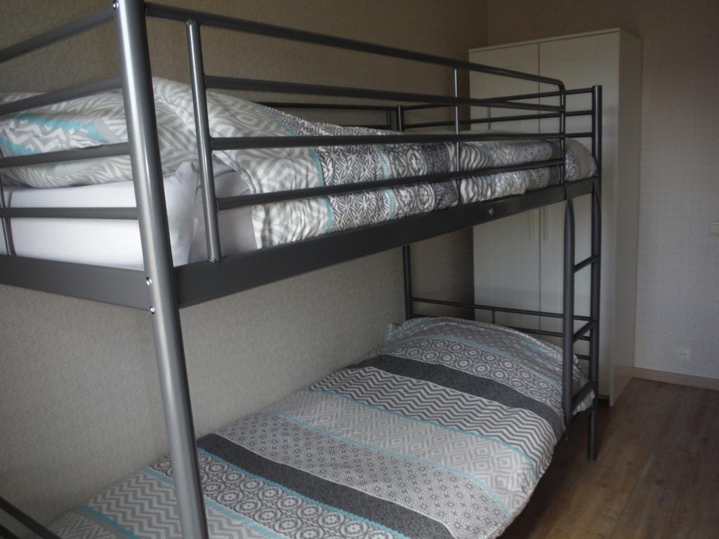 Iris Apartment *